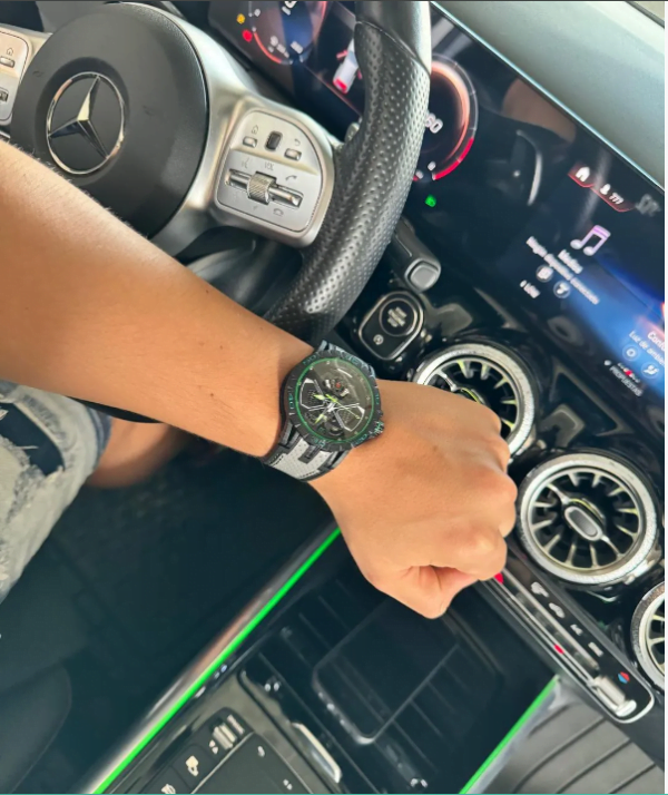 ROGER DUBUIS